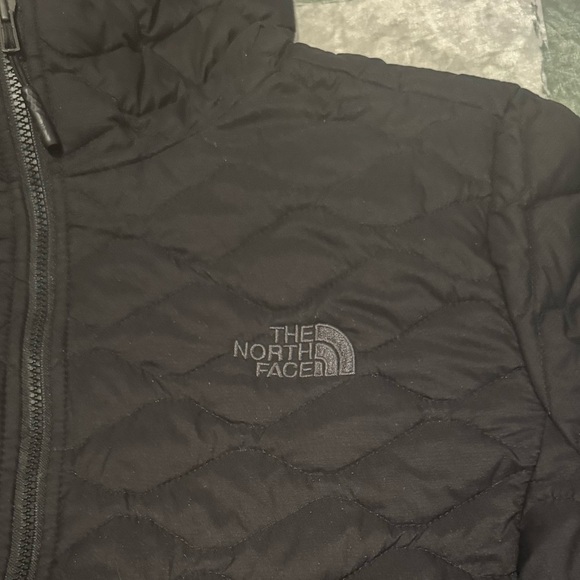 The North Face Black Quilted Jacket Size Large - Picture 3 of 7